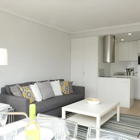 Elegant Loft With Cascais' Sea View